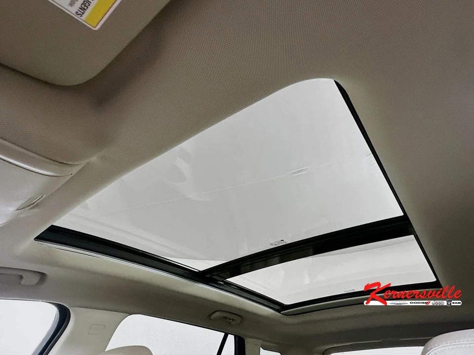 2020 GMC Terrain - Image 21 of 21