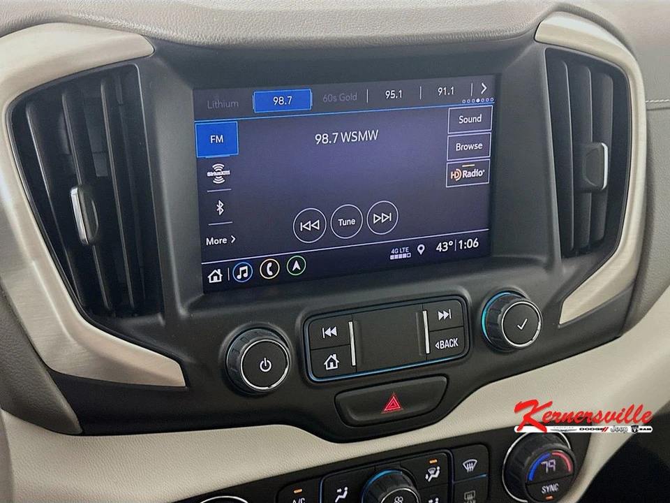 2020 GMC Terrain - Image 17 of 21