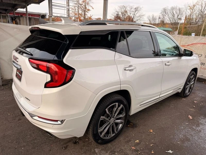 2020 GMC Terrain - Image 12 of 12