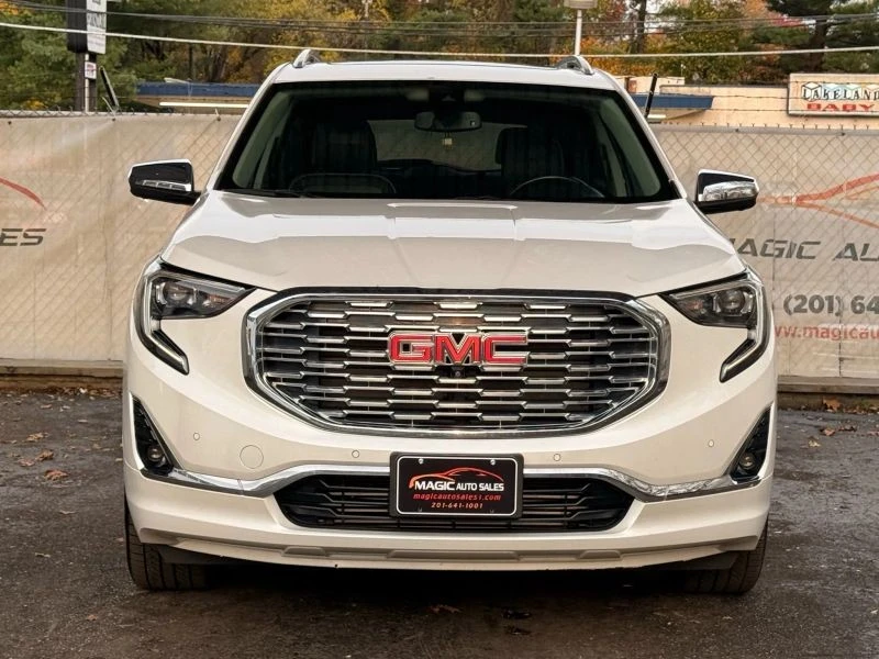 2020 GMC Terrain - Image 5 of 12
