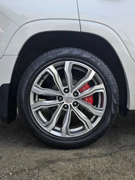 2020 GMC Terrain - Image 6 of 12