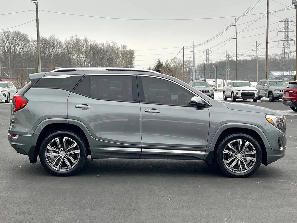 2020 GMC Terrain - Image 20 of 21