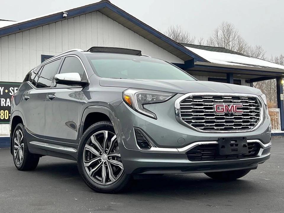 2020 GMC Terrain - Image 14 of 21