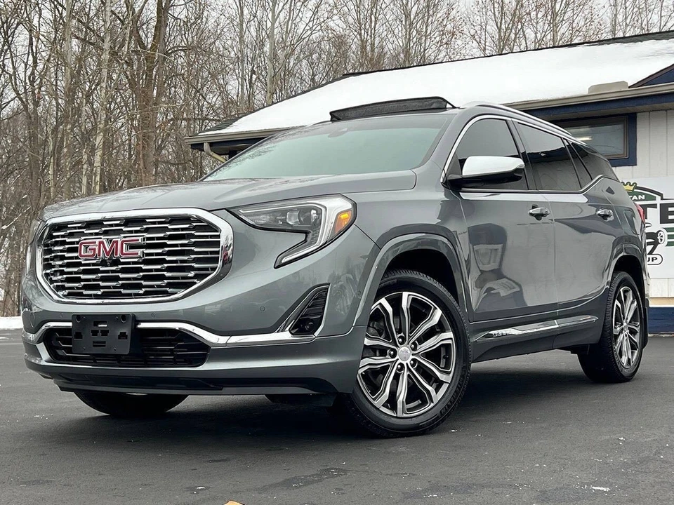 2020 GMC Terrain - Image 12 of 21