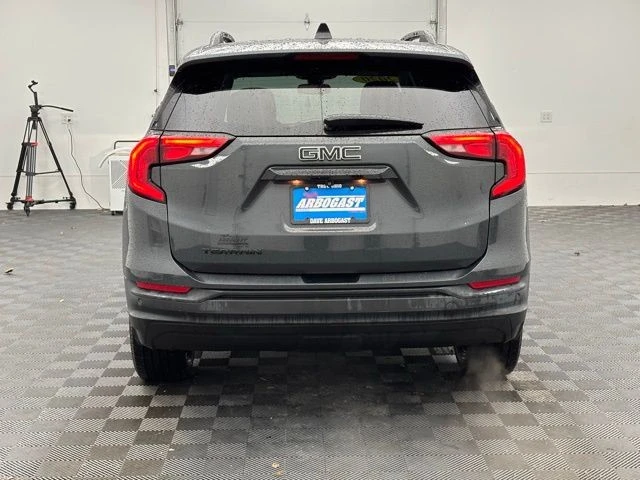 2020 GMC Terrain - Image 7 of 12