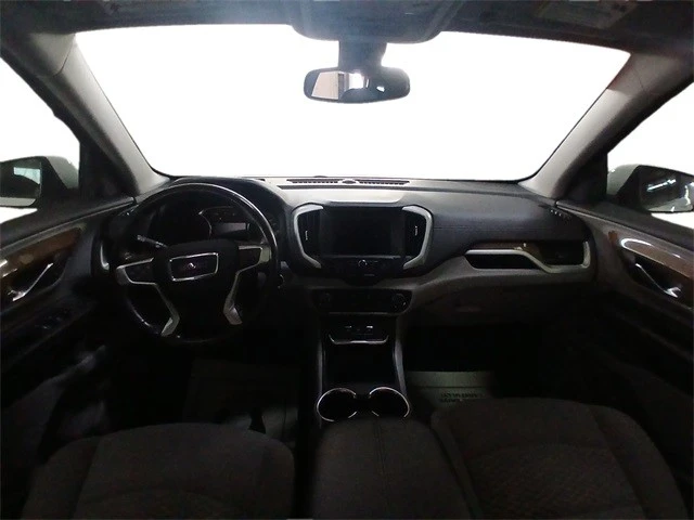 2020 GMC Terrain - Image 21 of 21