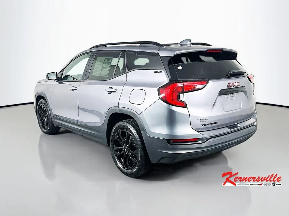 2020 GMC Terrain - Image 5 of 21