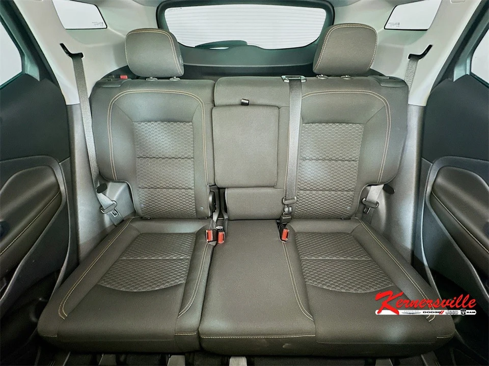 2020 GMC Terrain - Image 13 of 21