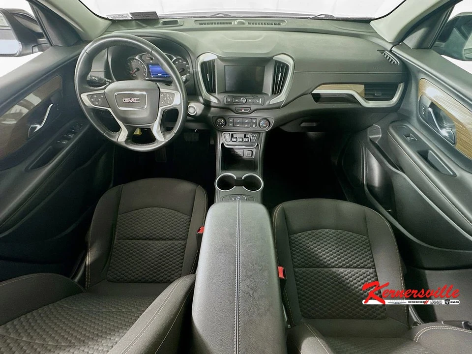 2020 GMC Terrain - Image 10 of 21