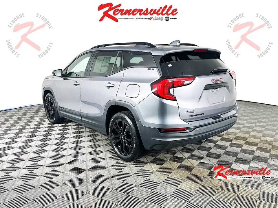 2020 GMC Terrain - Image 5 of 21