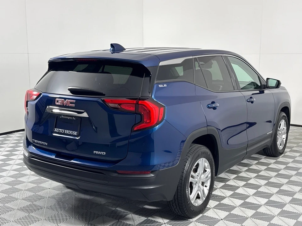 2020 GMC Terrain - Image 5 of 12