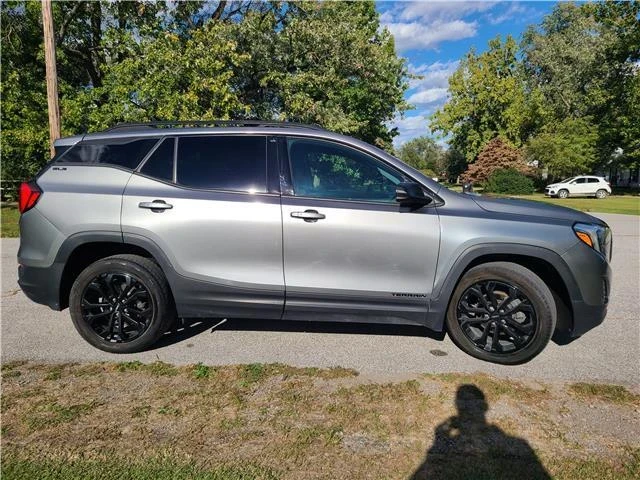 2020 GMC Terrain - Image 6 of 12