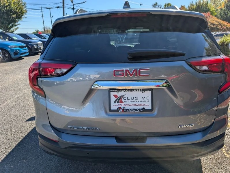 2020 GMC Terrain - Image 6 of 12