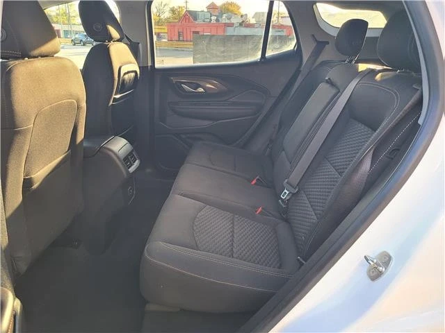 2020 GMC Terrain - Image 11 of 12