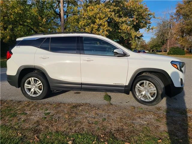 2020 GMC Terrain - Image 6 of 12