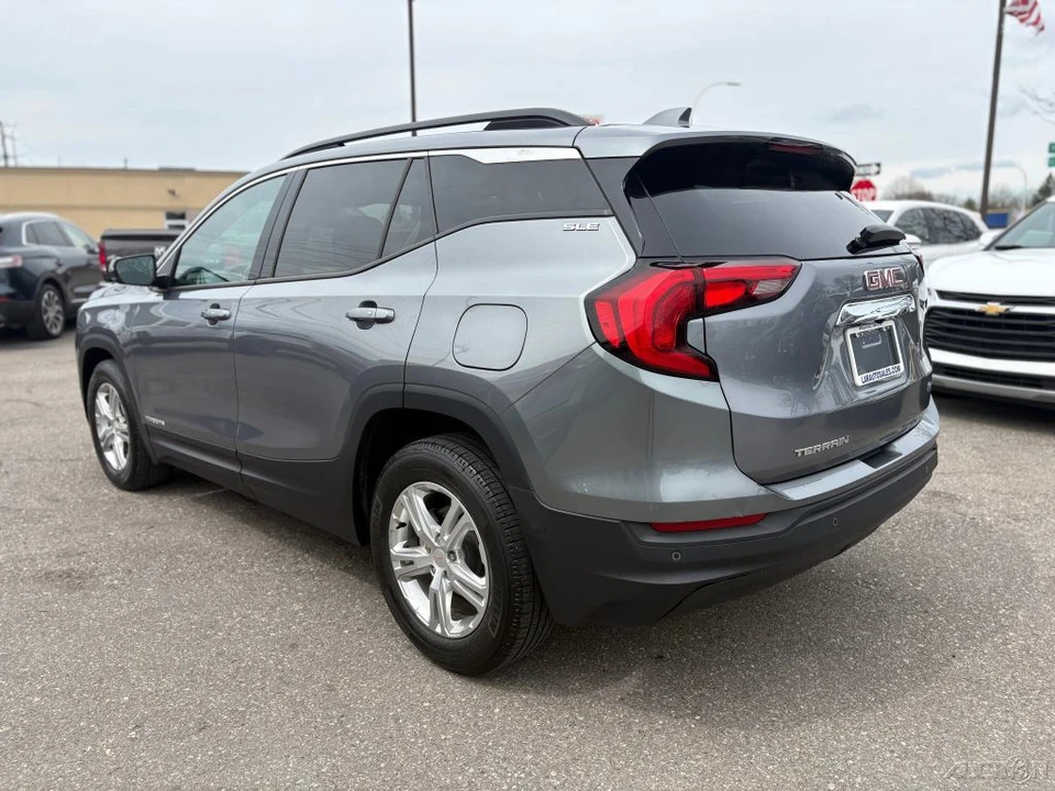 2020 GMC Terrain - Image 6 of 21