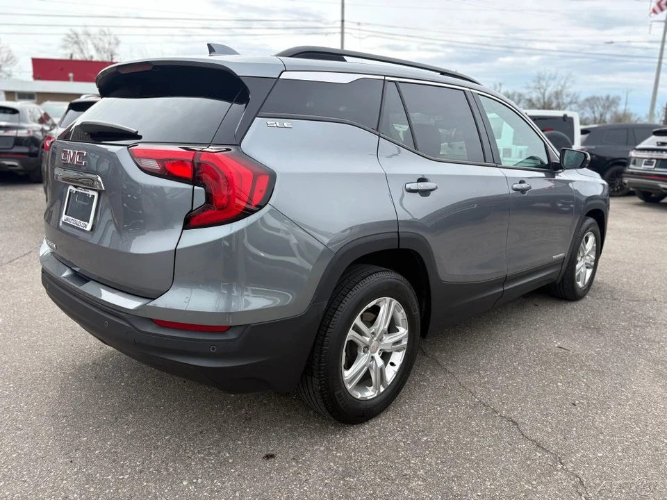 2020 GMC Terrain - Image 5 of 21
