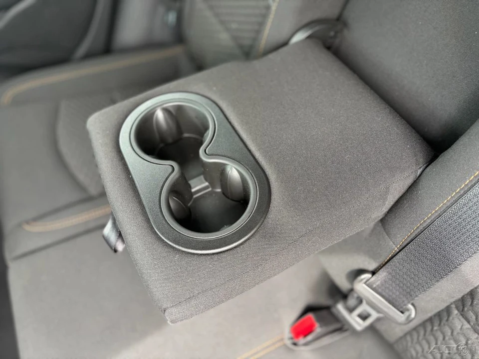2020 GMC Terrain - Image 13 of 21