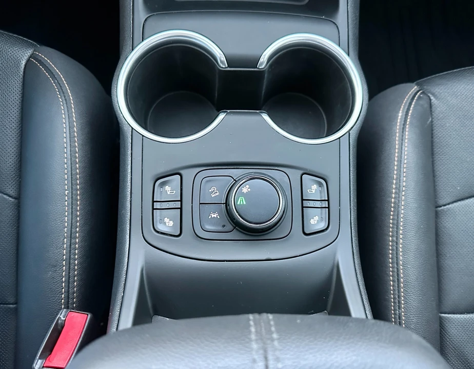 2020 GMC Terrain - Image 21 of 21