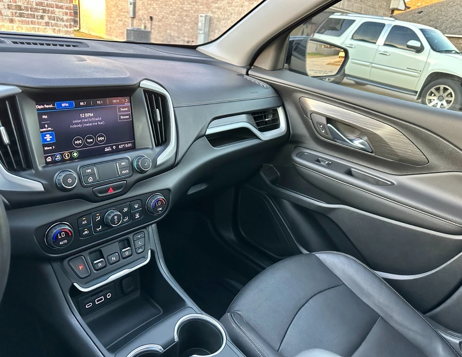 2020 GMC Terrain - Image 18 of 21