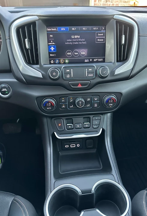 2020 GMC Terrain - Image 17 of 21