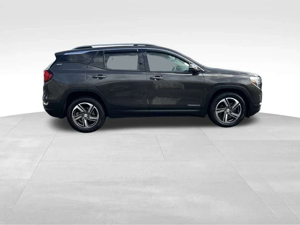 2020 GMC Terrain - Image 8 of 12