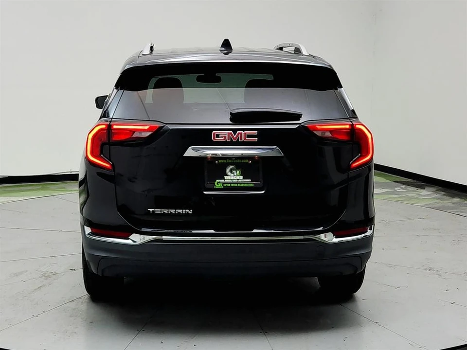 2020 GMC Terrain - Image 6 of 12