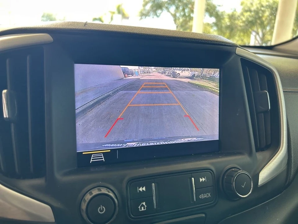 2020 GMC Terrain - Image 9 of 12