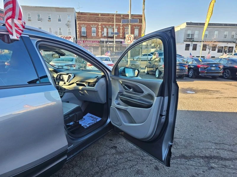 2020 GMC Terrain - Image 11 of 12