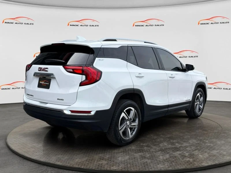 2020 GMC Terrain - Image 8 of 12