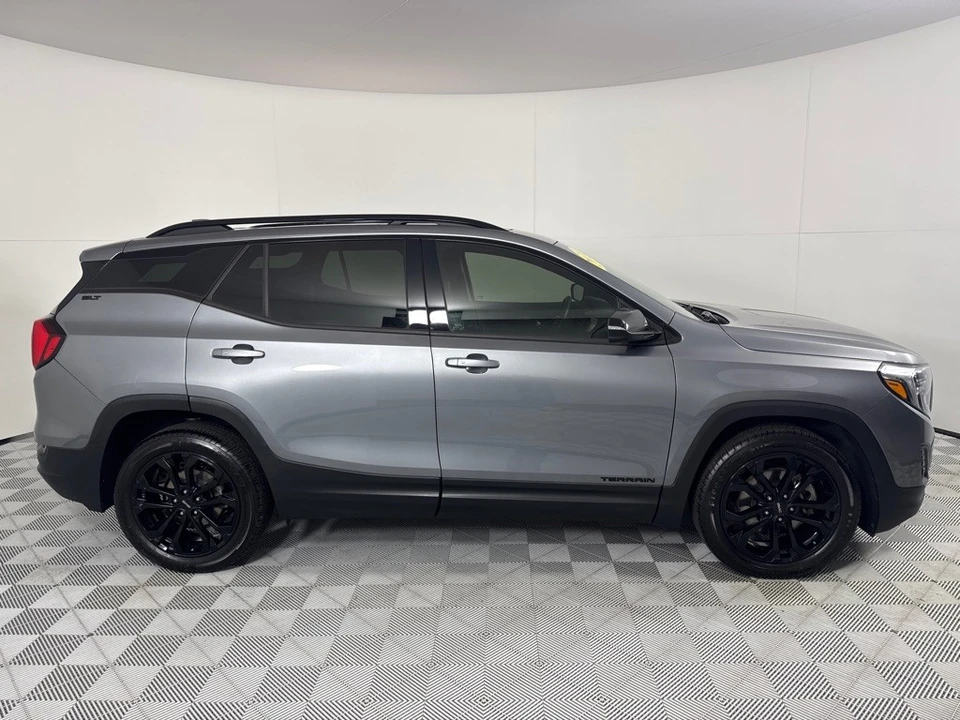 2020 GMC Terrain - Image 4 of 21