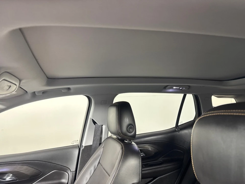 2020 GMC Terrain - Image 14 of 21