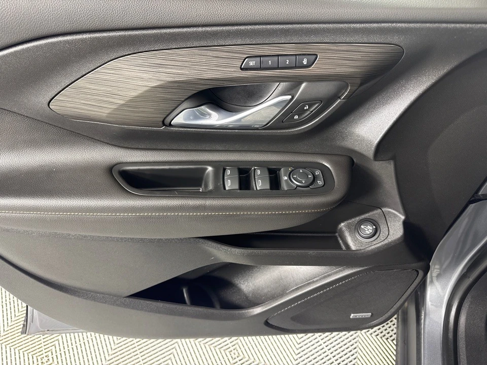 2020 GMC Terrain - Image 11 of 12