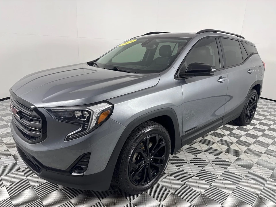 2020 GMC Terrain - Image 8 of 12