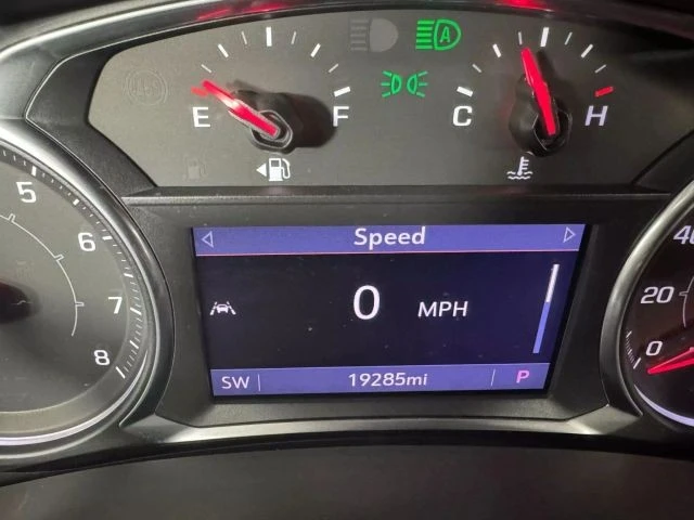 2020 GMC Terrain - Image 15 of 21