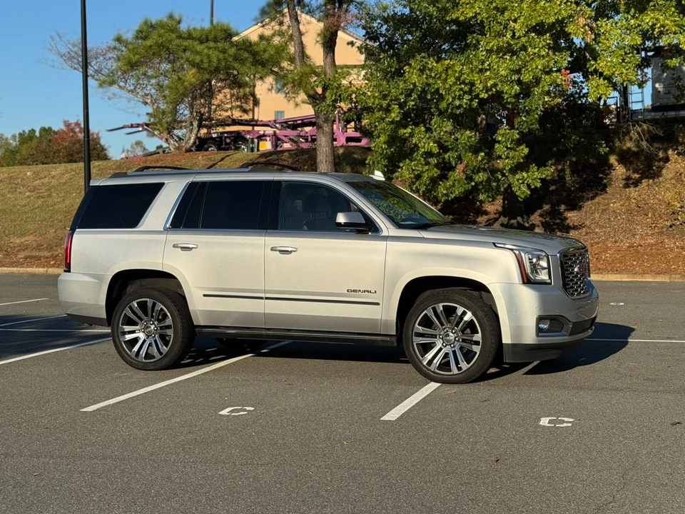 2020 GMC Yukon 4th Gen - Image 16 of 21
