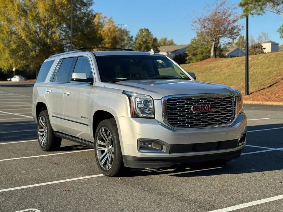 2020 GMC Yukon 4th Gen - Image 17 of 21