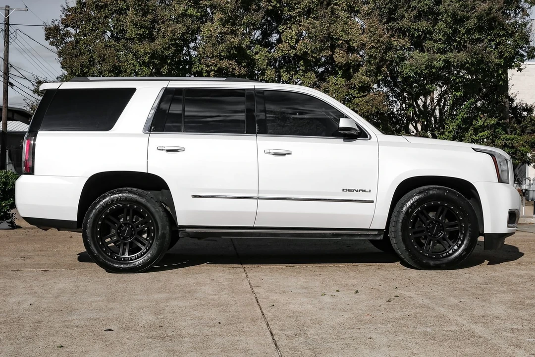 2020 GMC Yukon 4th Gen - Image 8 of 21