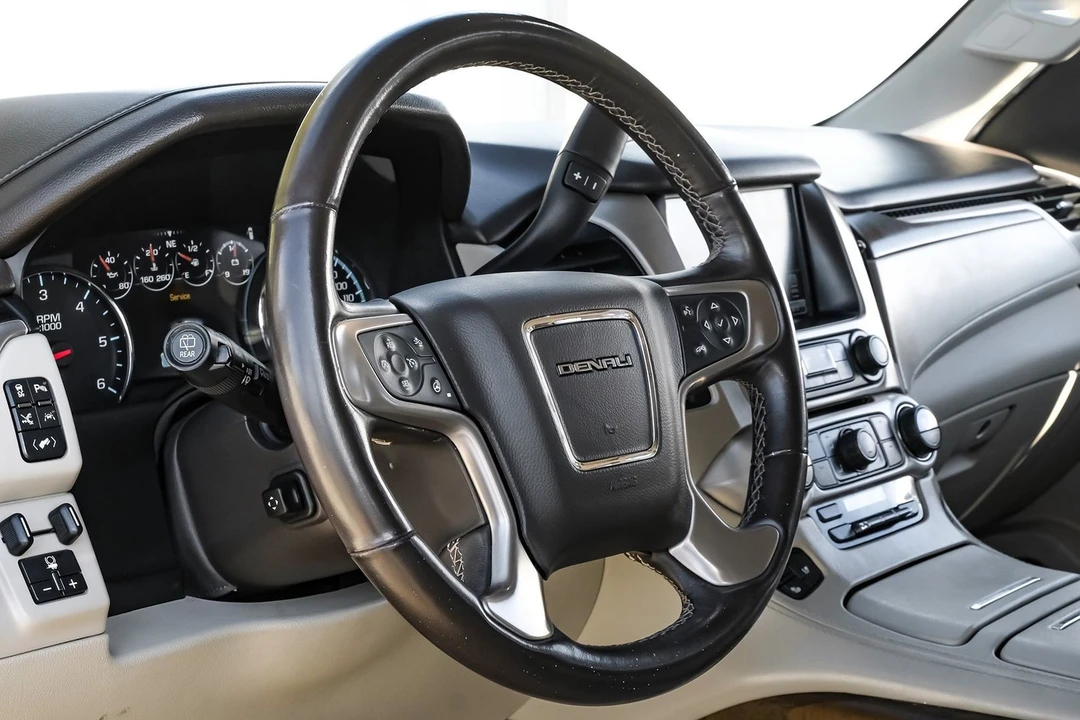 2020 GMC Yukon 4th Gen - Image 16 of 21