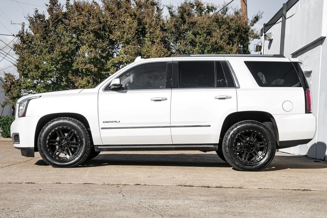 2020 GMC Yukon 4th Gen - Image 12 of 21