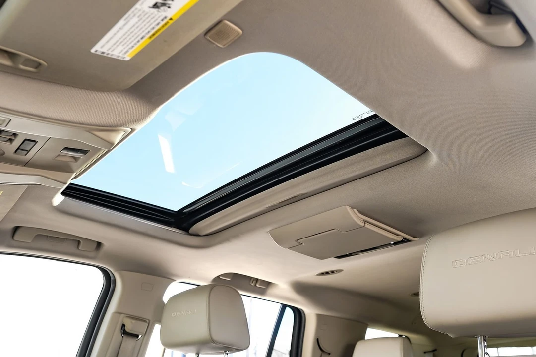 2020 GMC Yukon 4th Gen - Image 6 of 21