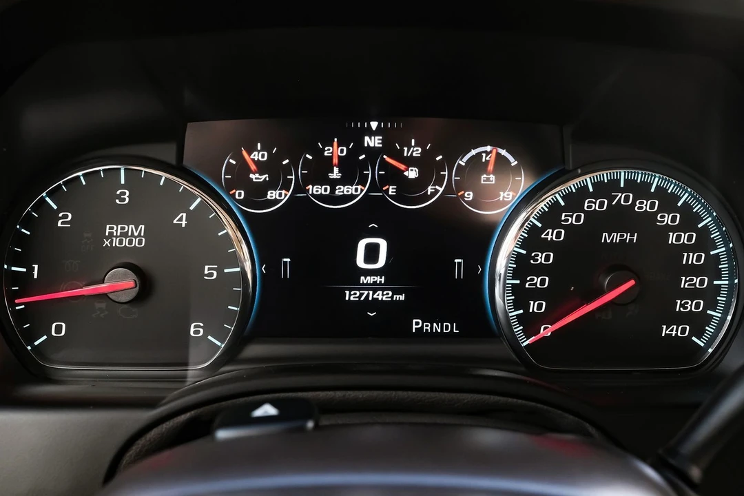 2020 GMC Yukon 4th Gen - Image 19 of 21