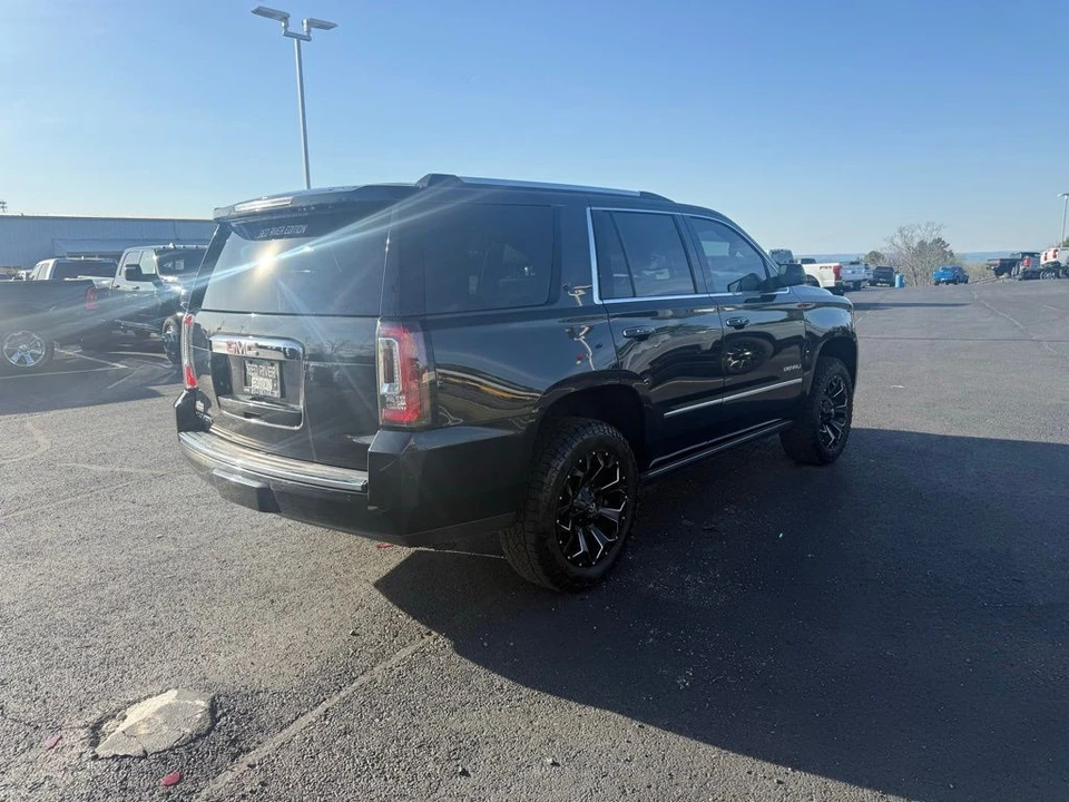2020 GMC Yukon 4th Gen - Image 7 of 21
