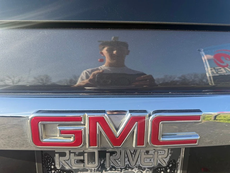 2020 GMC Yukon 4th Gen - Image 12 of 21