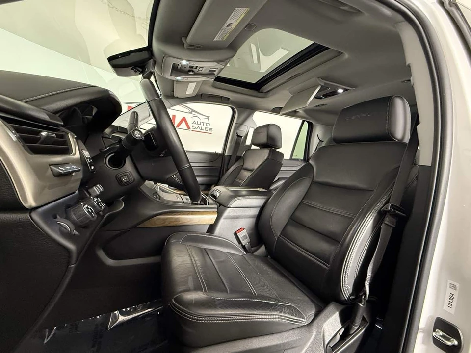 2020 GMC Yukon 4th Gen - Image 17 of 21