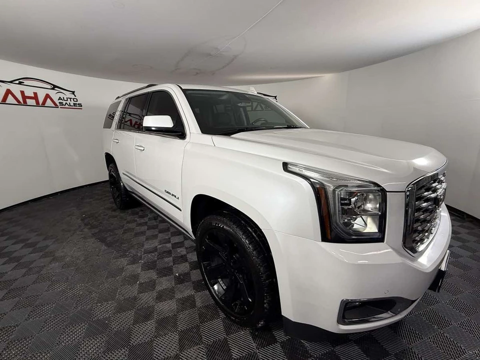 2020 GMC Yukon 4th Gen - Image 13 of 21