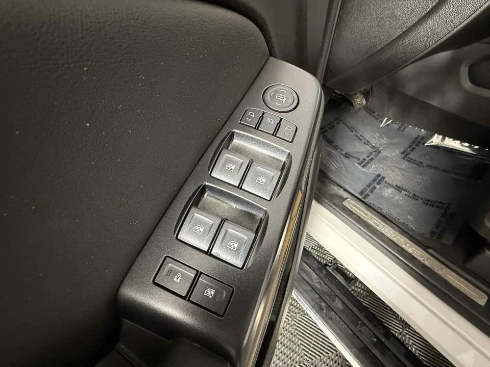 2020 GMC Yukon 4th Gen - Image 16 of 21