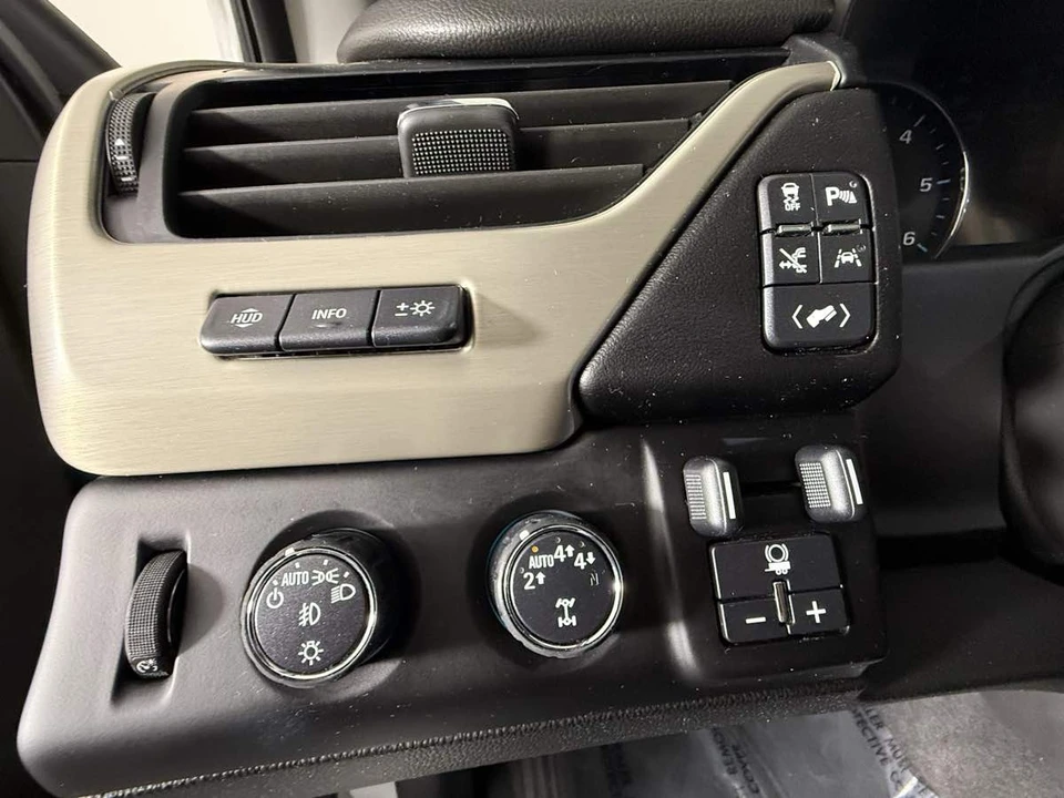 2020 GMC Yukon 4th Gen - Image 19 of 21