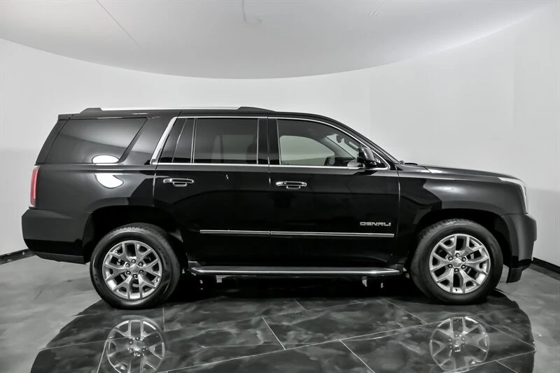 2020 GMC Yukon 4th Gen - Image 13 of 21
