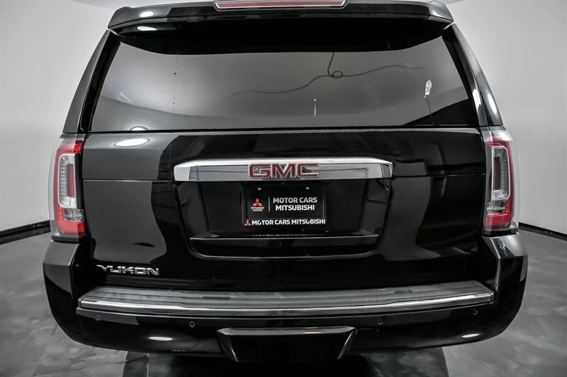 2020 GMC Yukon 4th Gen - Image 10 of 21